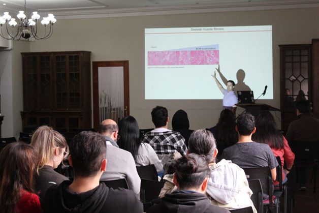 Seminario del Área de Inflamación del IMII reunió a la comunidad académica para compartir avances en inmunología